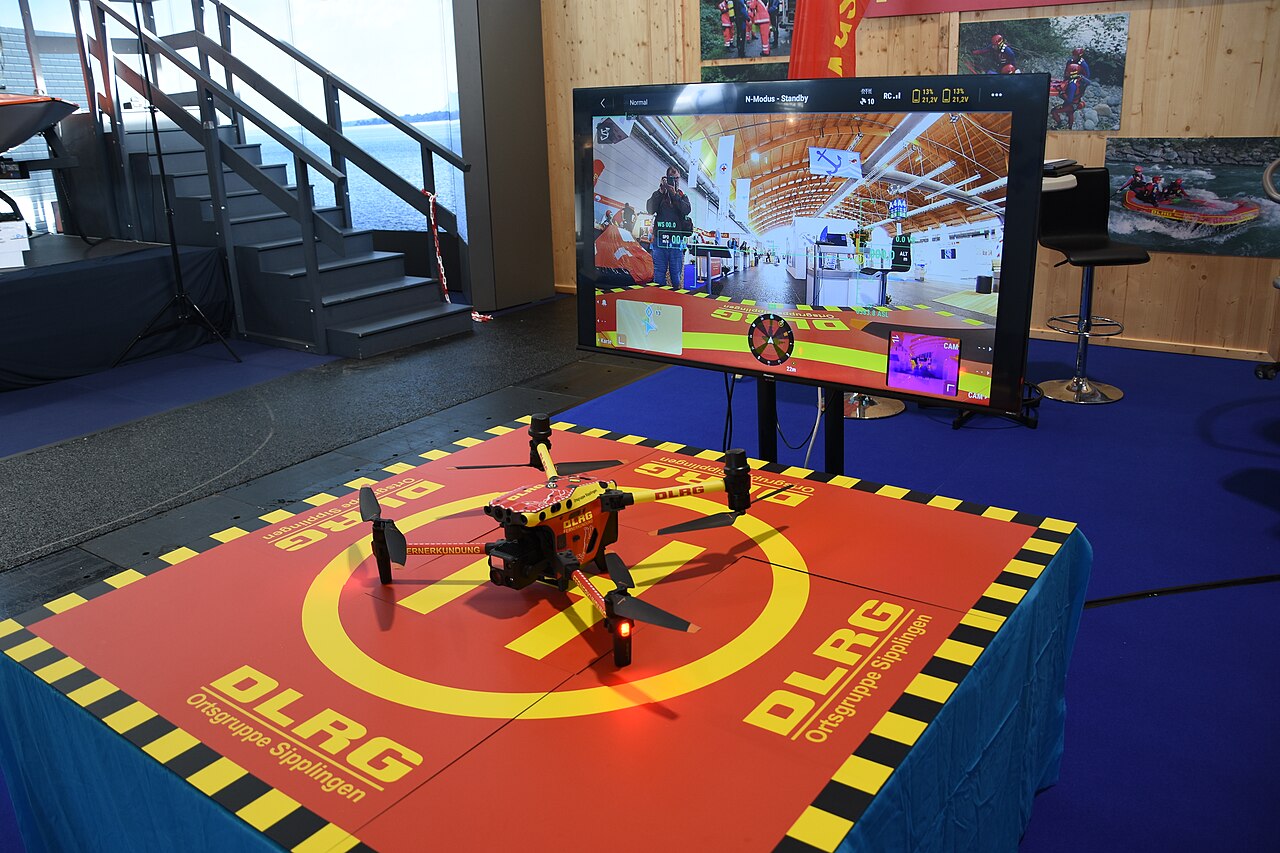 Interboot 2024 02 DLRG-Drone.jpg